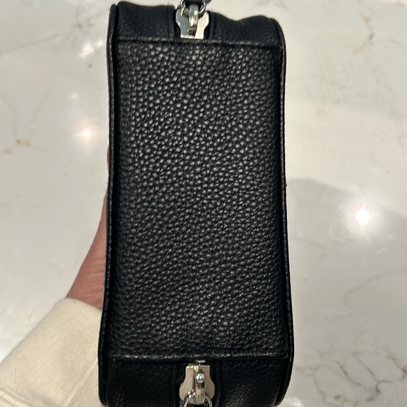 NWOT Trish McEvoy Makeup Planner. Medium Black leather w/ magnetic page - Picture 8 of 8